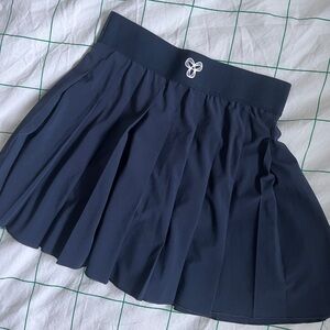 [SOLD] TNA Move Overhand Pleated Skirt